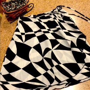Express Black and White Wrap Skirt Juniors 7/8